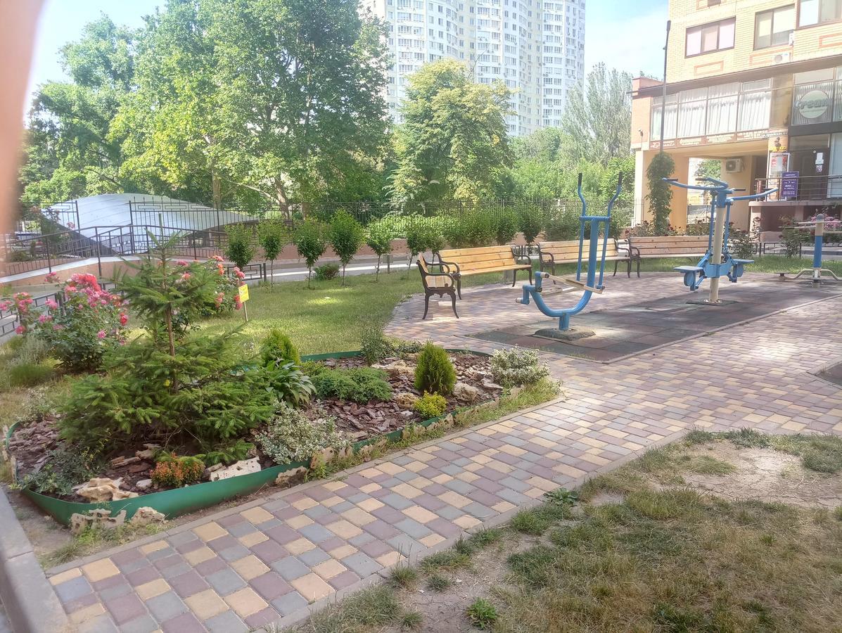 Sky Apartment Odessa Exterior foto